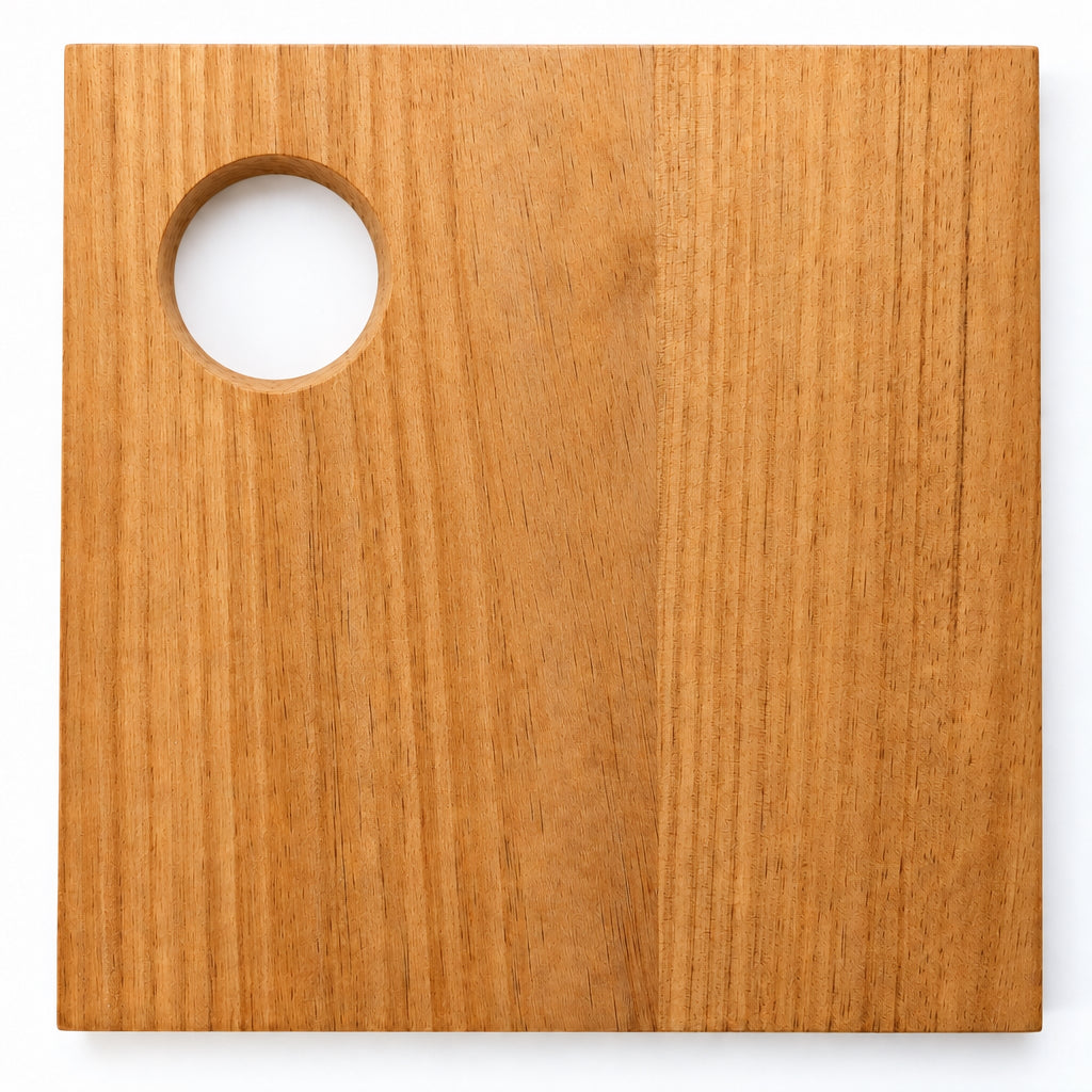 D6 Paneel mit Kabeldurchlass aus Kiefernholz für Flexivo-Regalsystem